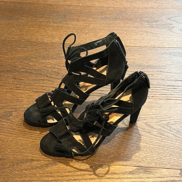 Tahari Women’s Black Suede Strappy High Heels Size 7 - Picture 1 of 5